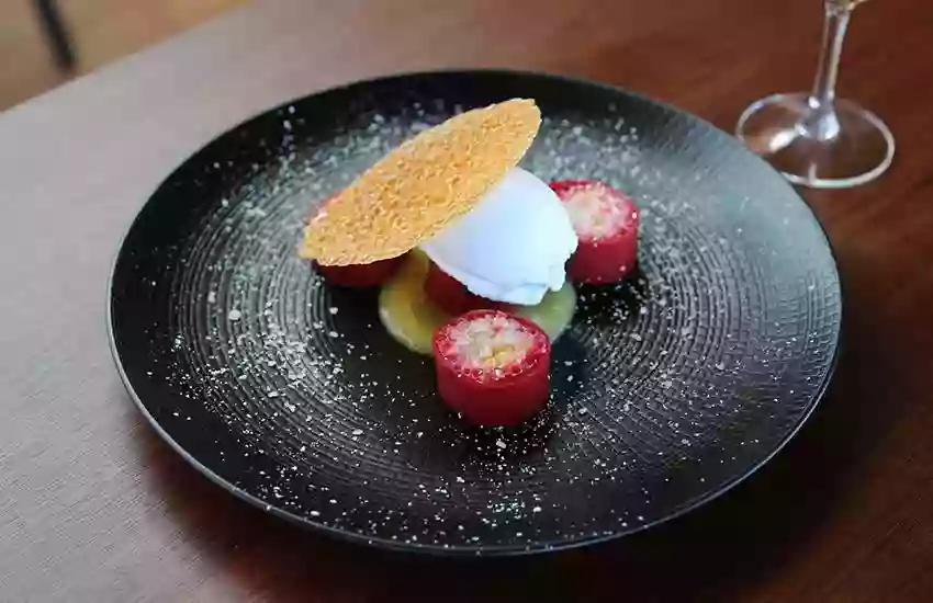 Le Restaurant - Là-Haut - Restaurant Brasserie La Rochelle - bien manger LA ROCHELLE